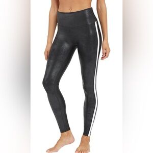 Spanx Faux Leather Stripe Leggings Black White Size‎ Small